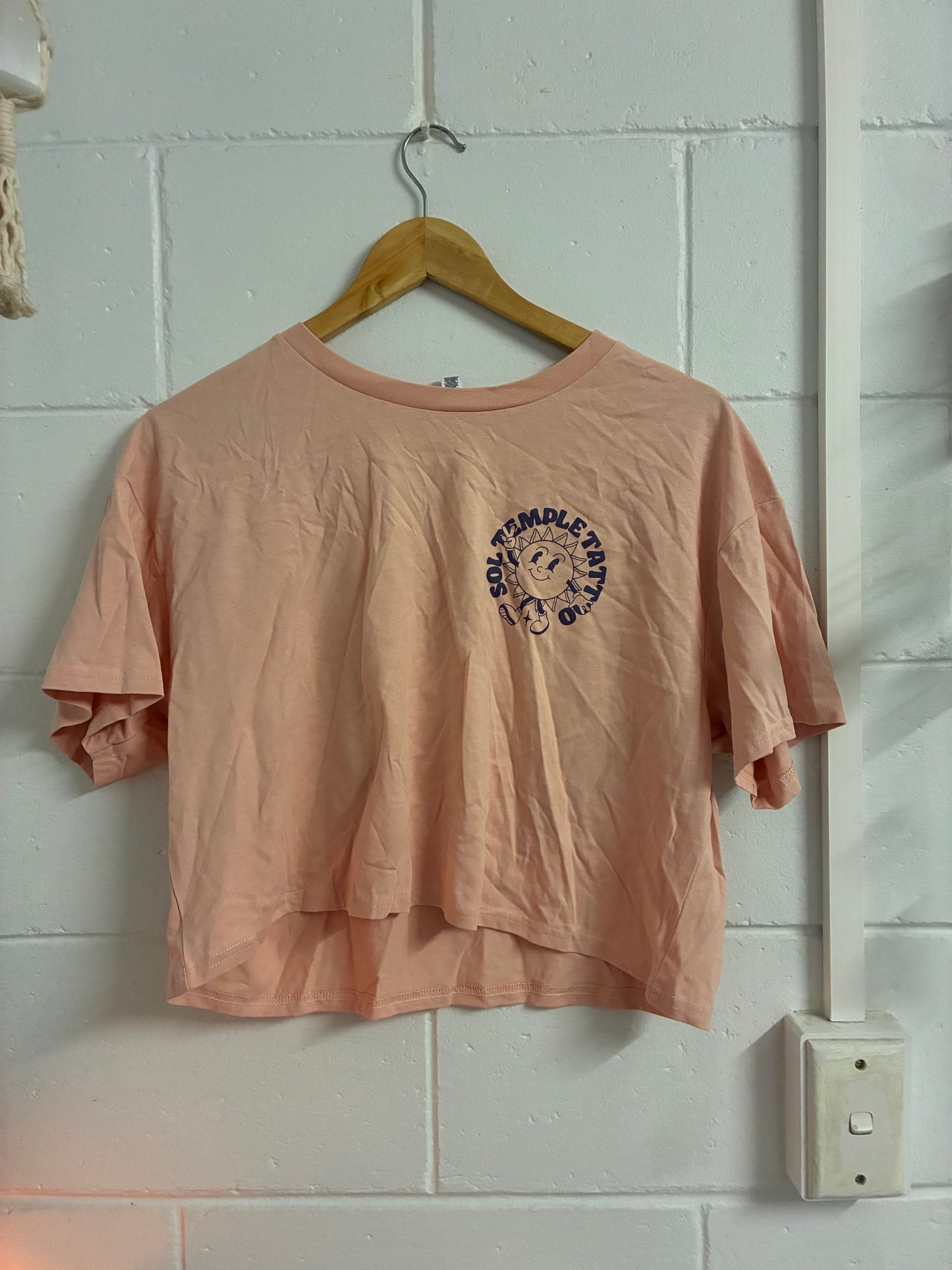 Sol Temple Logo - Pink Crop Style 1